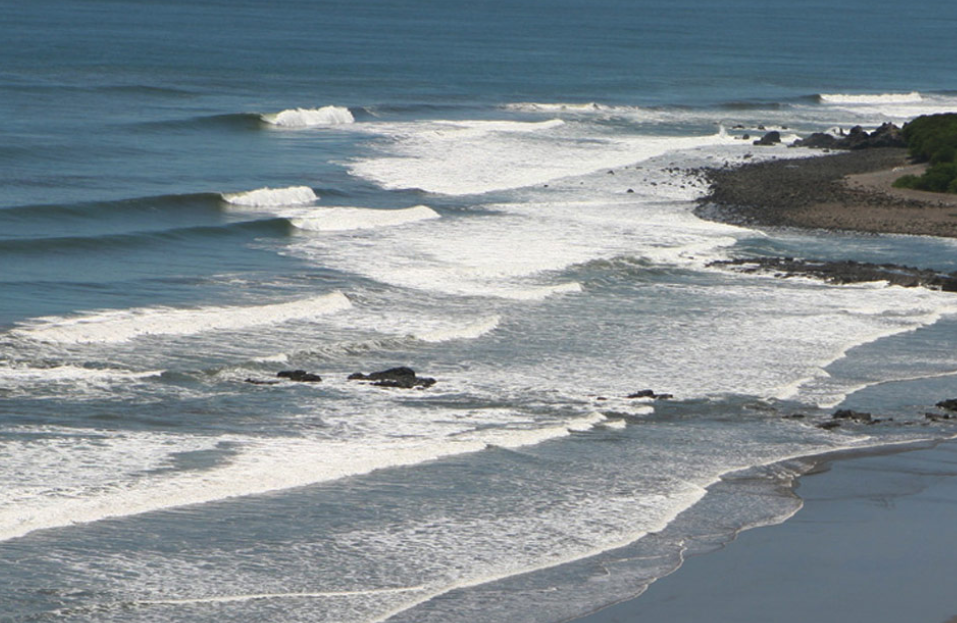 El Salvador Surfing Punta Mango
